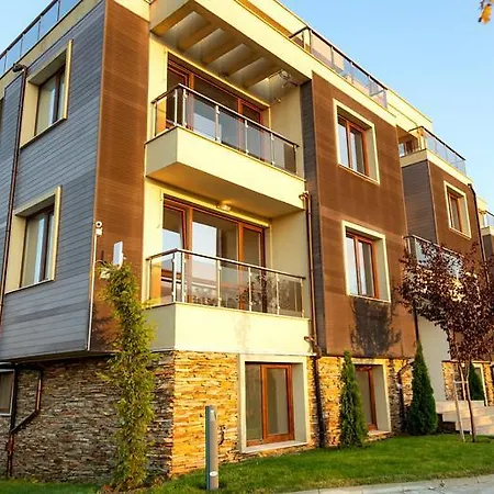 Апартамент На Брега На Скалите В Черноморец, К-С Swan Bay * Chernomorets